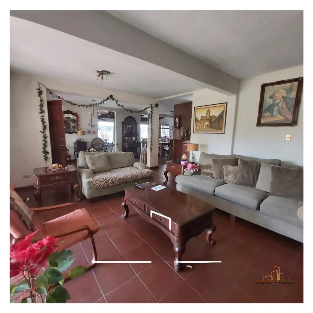 Casa en Venta Colonia Aurora Zona 13 | Dentro de Garita | Ideal para Oficinas, Hotel Boutique o Desarrollo | US$485,000 (copia) — Casa en Venta en Zona 13, Guatemala, Ciudad — foto 2 de 3