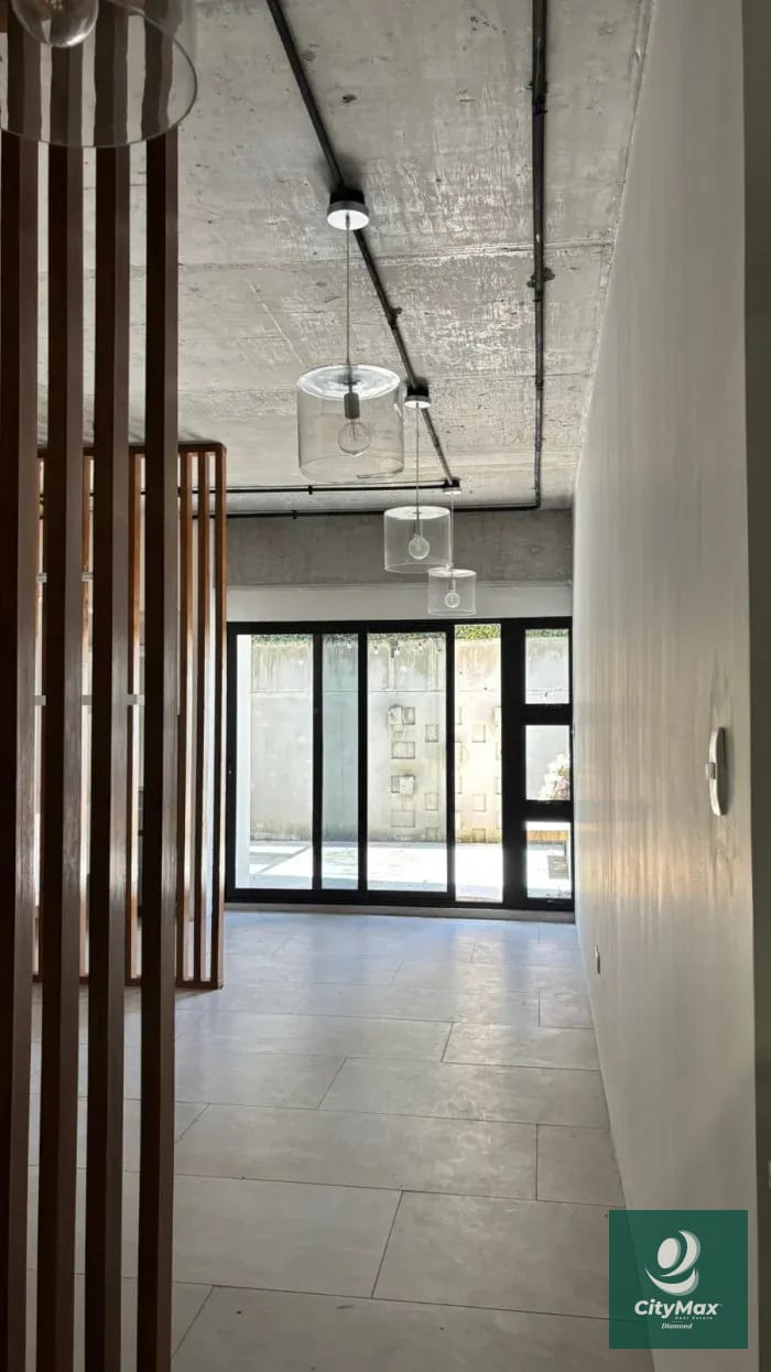 Venta de Oficina en Zona 9 Ciudad de Guatemala — Oficina en Venta en Ascend, Zona 9, Guatemala, Ciudad — foto 1 de 7