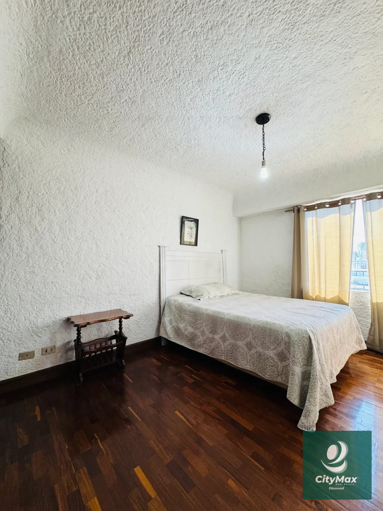 Apartamento Amueblado en venta y renta zona 10 — Apartamento en Alquiler en Zona 10, Guatemala, Ciudad — foto 9 de 16