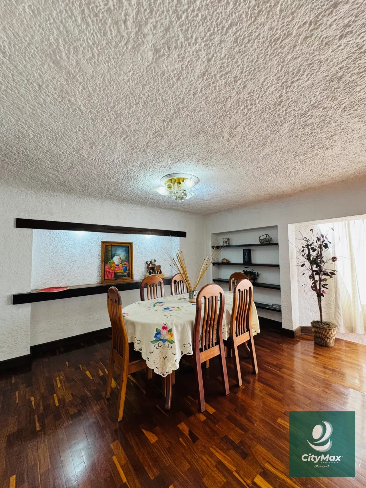Apartamento Amueblado en venta y renta zona 10 — Apartamento en Alquiler en Zona 10, Guatemala, Ciudad — foto 3 de 16