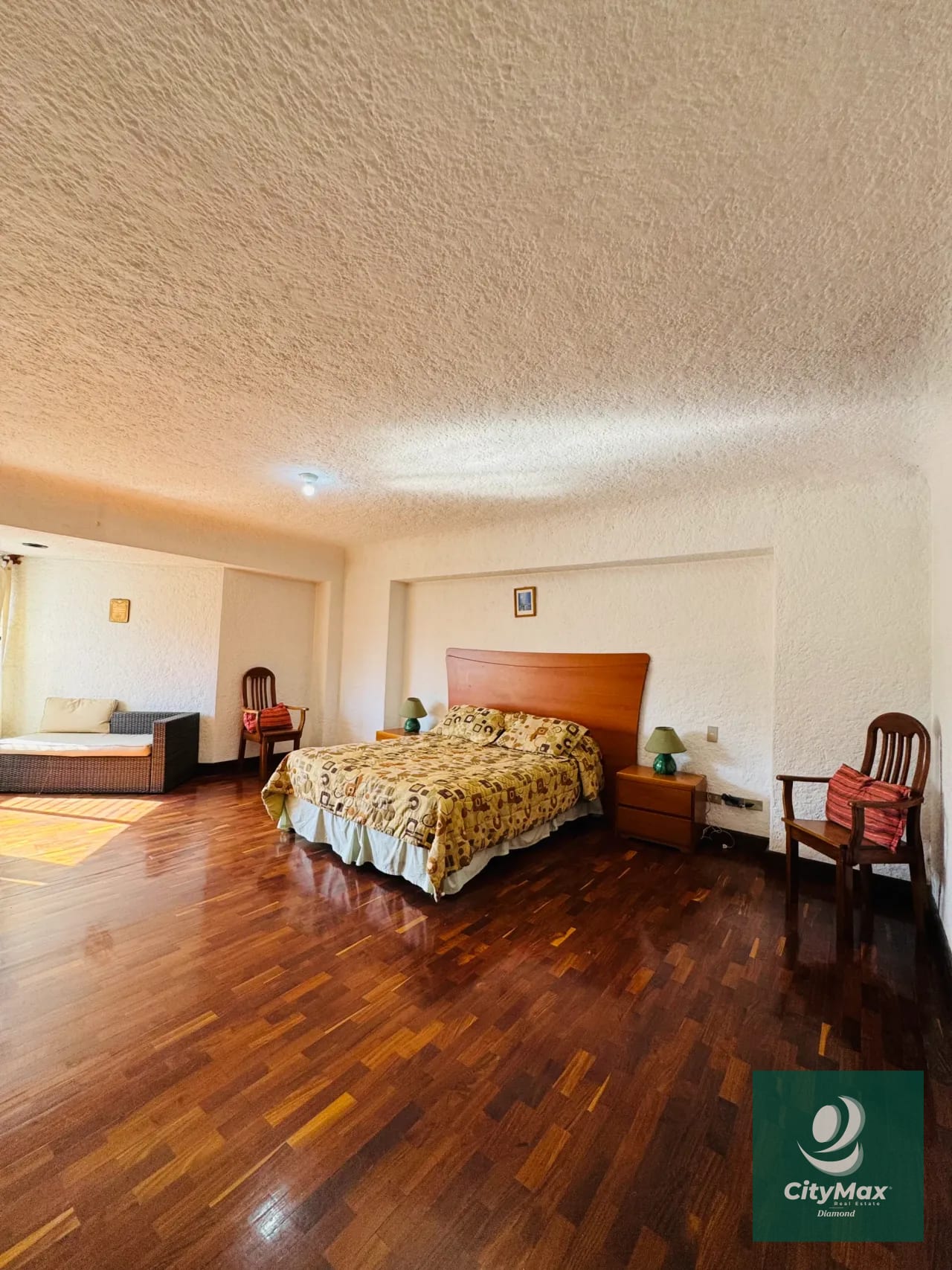 Apartamento Amueblado en venta y renta zona 10 — Apartamento en Alquiler en Zona 10, Guatemala, Ciudad — foto 11 de 16