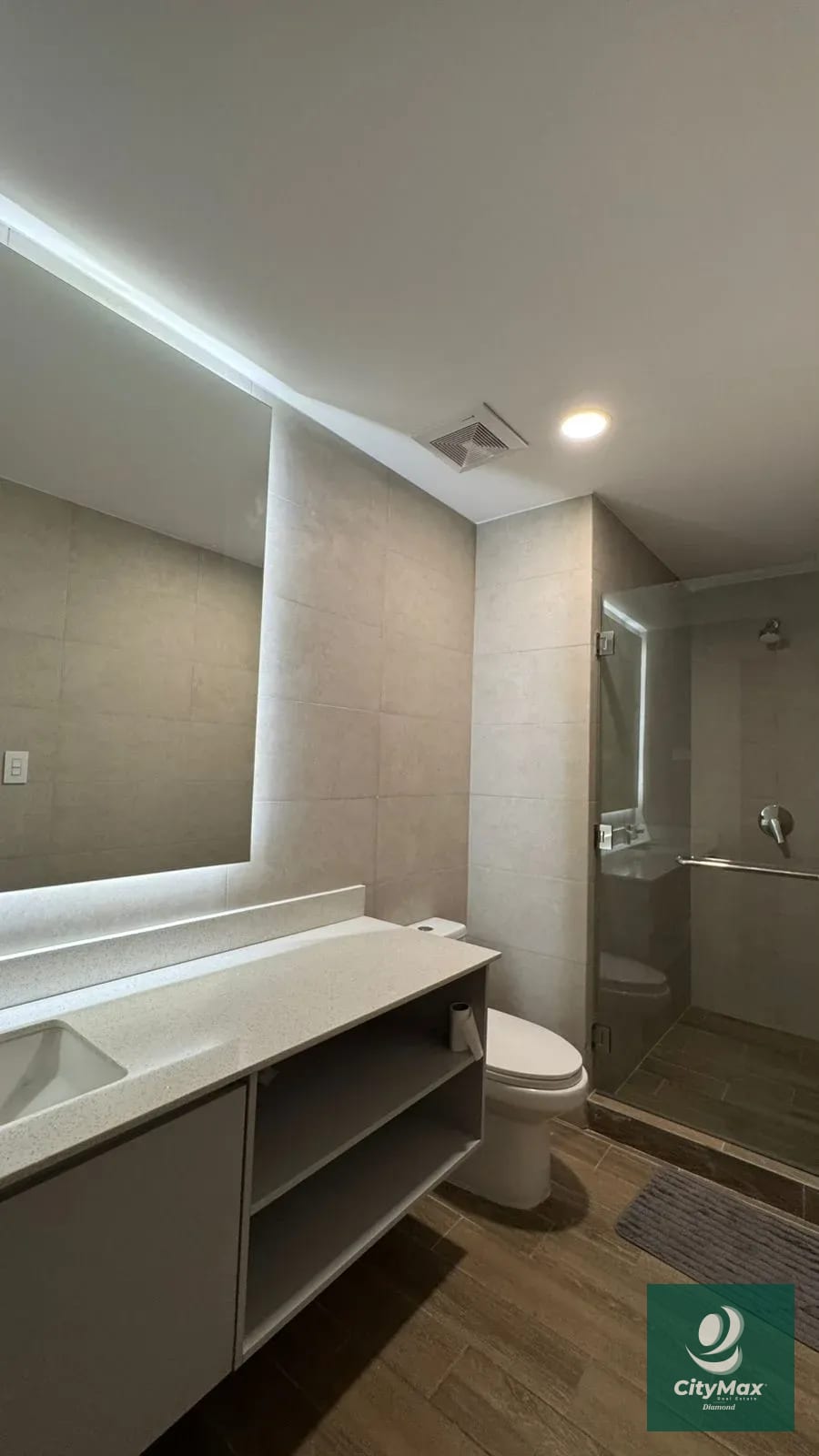Apartamento en Renta Zona 14 Parque 14 — Apartamento en Alquiler en Zona 14, Guatemala, Ciudad — foto 11 de 17