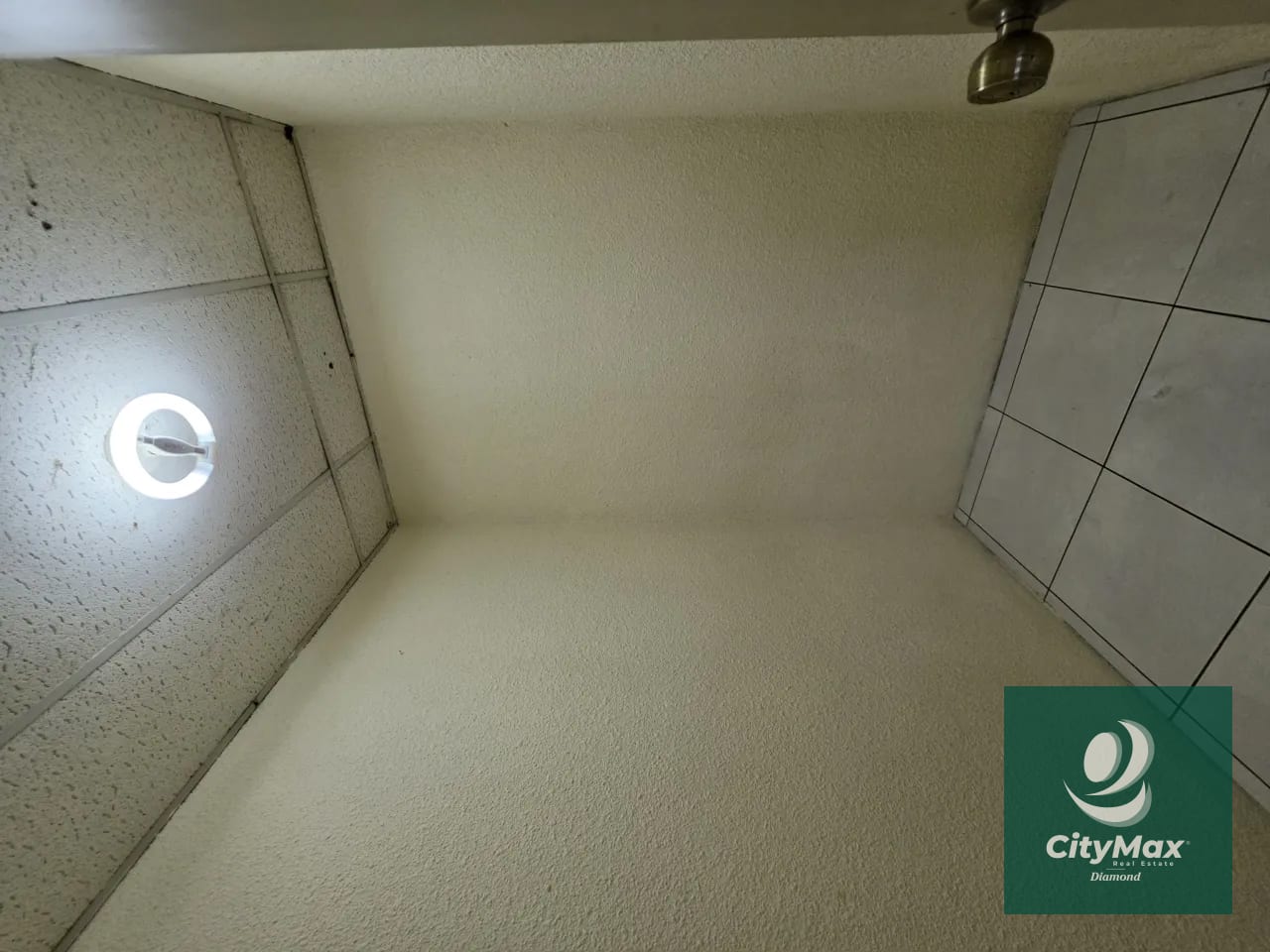 Oficina Amueblada en Renta en Zona 9 Torre Cristal — Oficina en Alquiler en Zona 9, Guatemala, Ciudad — foto 10 de 14