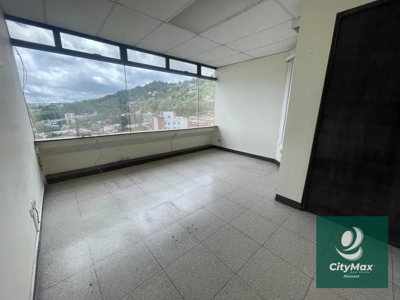 Clínica Médica en Renta en Edificio Medico Zona 15 — Oficina en Alquiler en Multimedica, Zona 15, Guatemala, Ciudad — foto 5 de 8