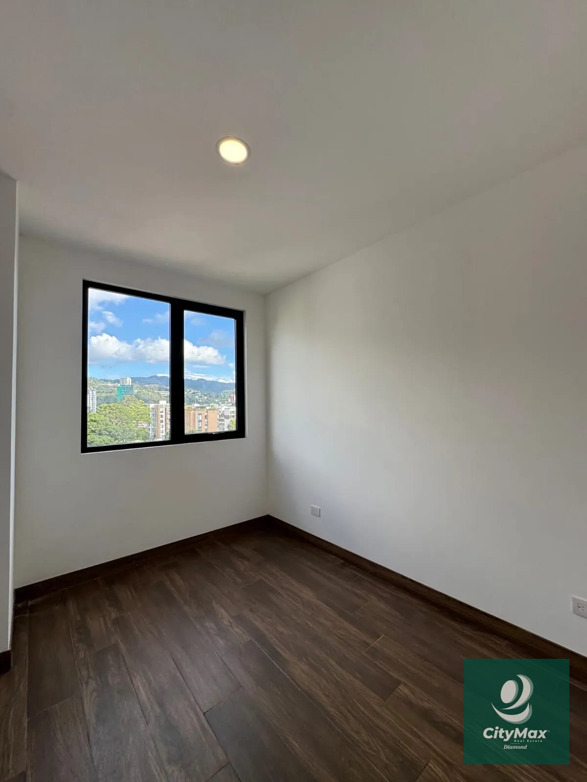 Apartamento en Renta en Vista Hermosa 2 Zona 15 Ciudad de Guatemala — Apartamento en Alquiler en Vista Hermosa II, Zona 15, Guatemala, Ciudad — foto 9 de 10