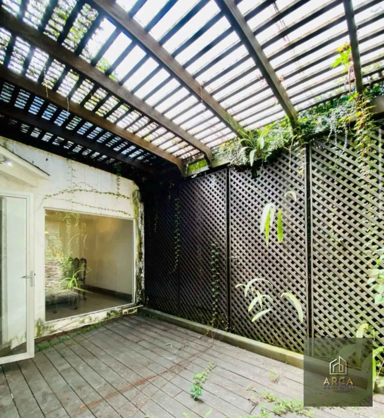 Casa en venta San Cristóbal — Casa en Venta en Zona 8 Mixco, Guatemala, Ciudad — foto 2 de 9