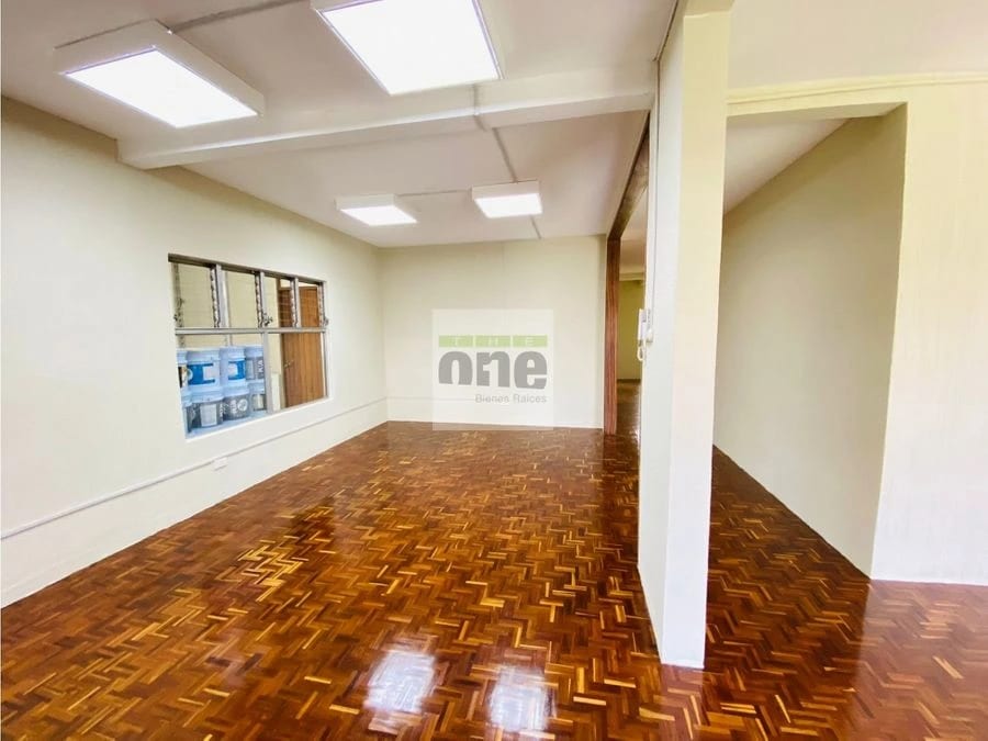 Alquiler de casa para oficinas en zona 10 Oakland - fuera de garita — Casa en Alquiler en Zona 10, Guatemala, Ciudad — foto 4 de 10