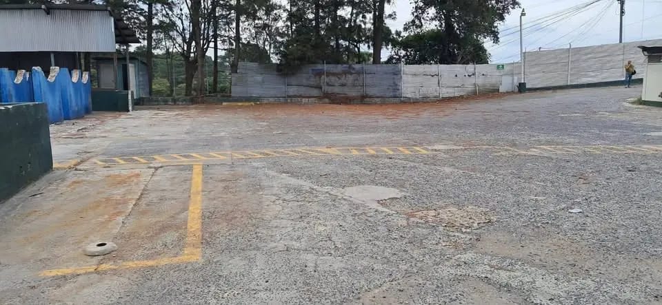 Plataforma en Alquiler Complejo Ecobodegas KM. 19.5 Lo de Coy Mixco — Bodega / Ofibodega en Alquiler en Zona 1 Mixco, Guatemala, Ciudad — foto 12 de 15
