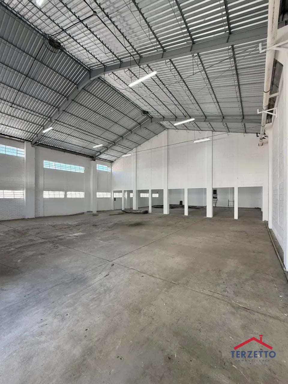 Bodega en Atanacio Tzul Zona 8 — Bodega / Ofibodega en Alquiler en Zona 8, Guatemala, Ciudad — foto 1 de 8