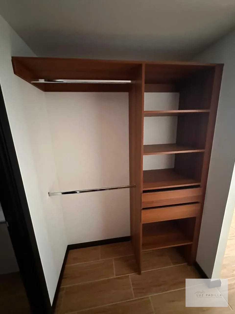 Apartamento en venta edificio Essenza Zona 13 — Apartamento en Venta en Zona 13, Guatemala, Ciudad — foto 8 de 16