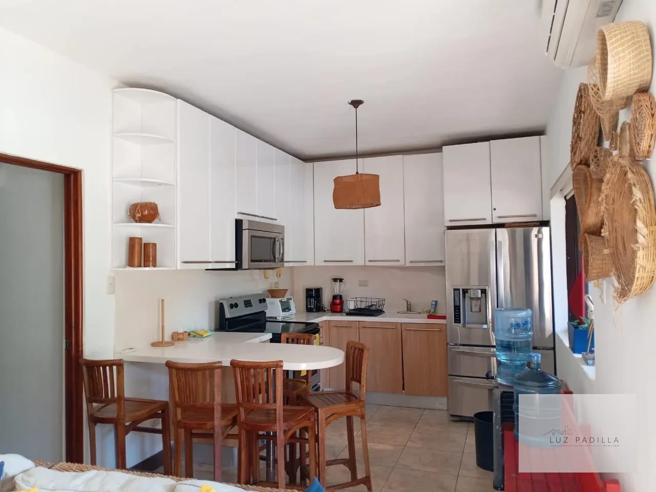 Villa los Cabos Hermosa Villa en Alquiler en 2 Nivel para 9 Personas — Casa vacacional en Alquiler en Villa Los Cabos, Monterrico, Santa Rosa — foto 9 de 15