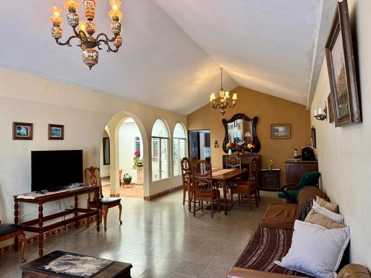 Casa en Venta en Zona 15 — Casa en Venta en Zona 15, Guatemala, Ciudad — foto 4 de 17