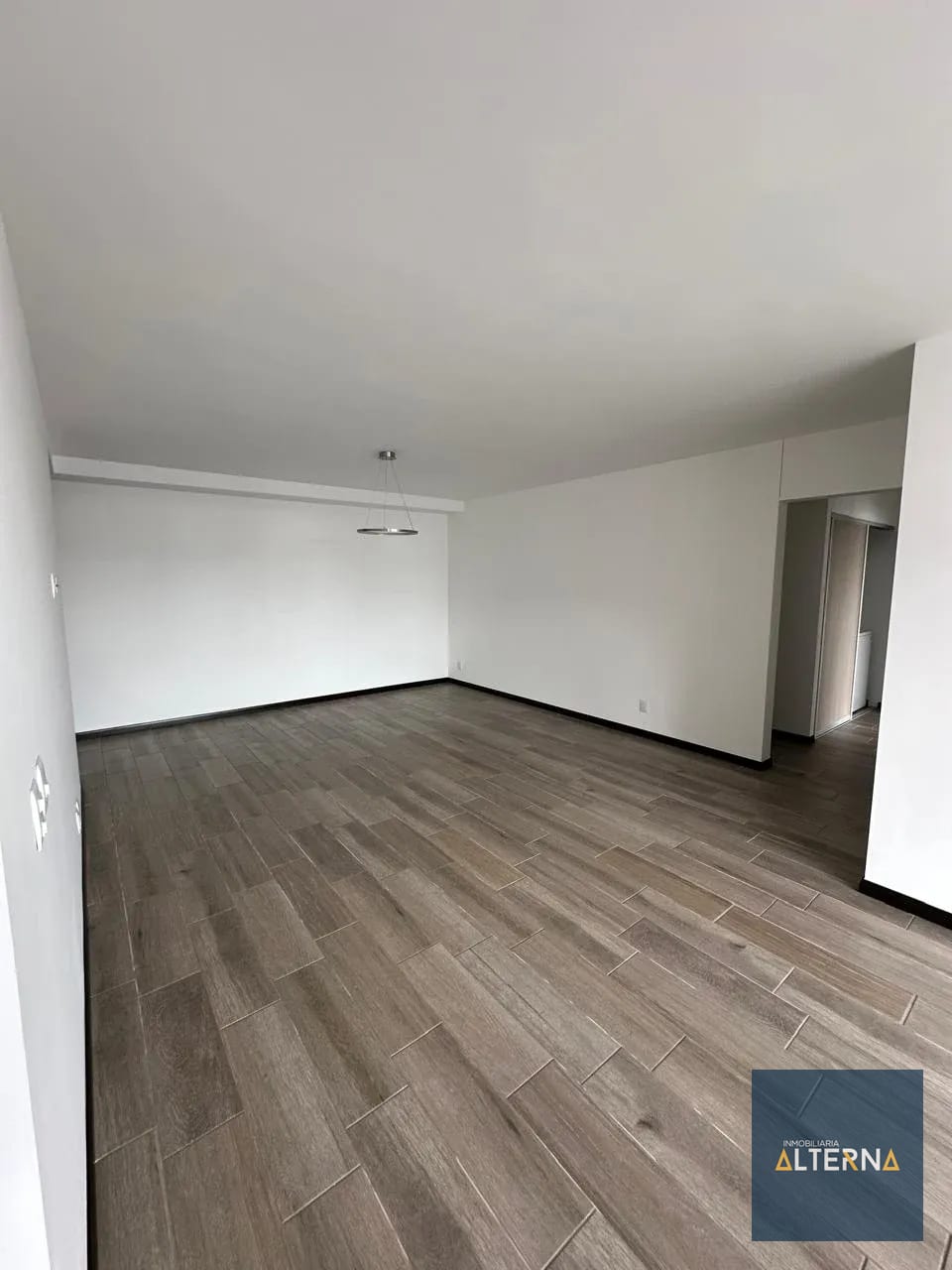 Apartamento en renta en Zona 14 — Apartamento en Alquiler en Zona 14, Guatemala, Ciudad — foto 3 de 8