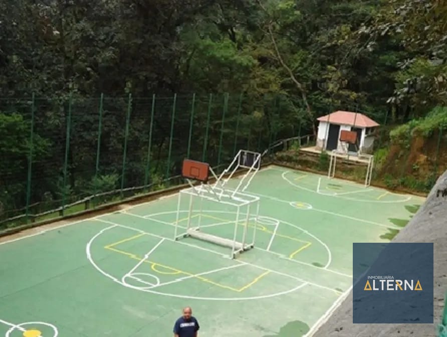 Casa en Renta en Choacorral — Casa en Alquiler en San Lucas Sacatepéquez, Sacatepéquez — foto 1 de 14
