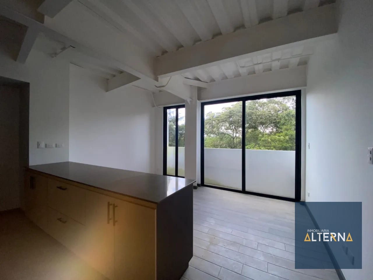Apartamento en Renta en Zona 16 — Apartamento en Alquiler en Zona 16, Guatemala, Ciudad — foto 3 de 8