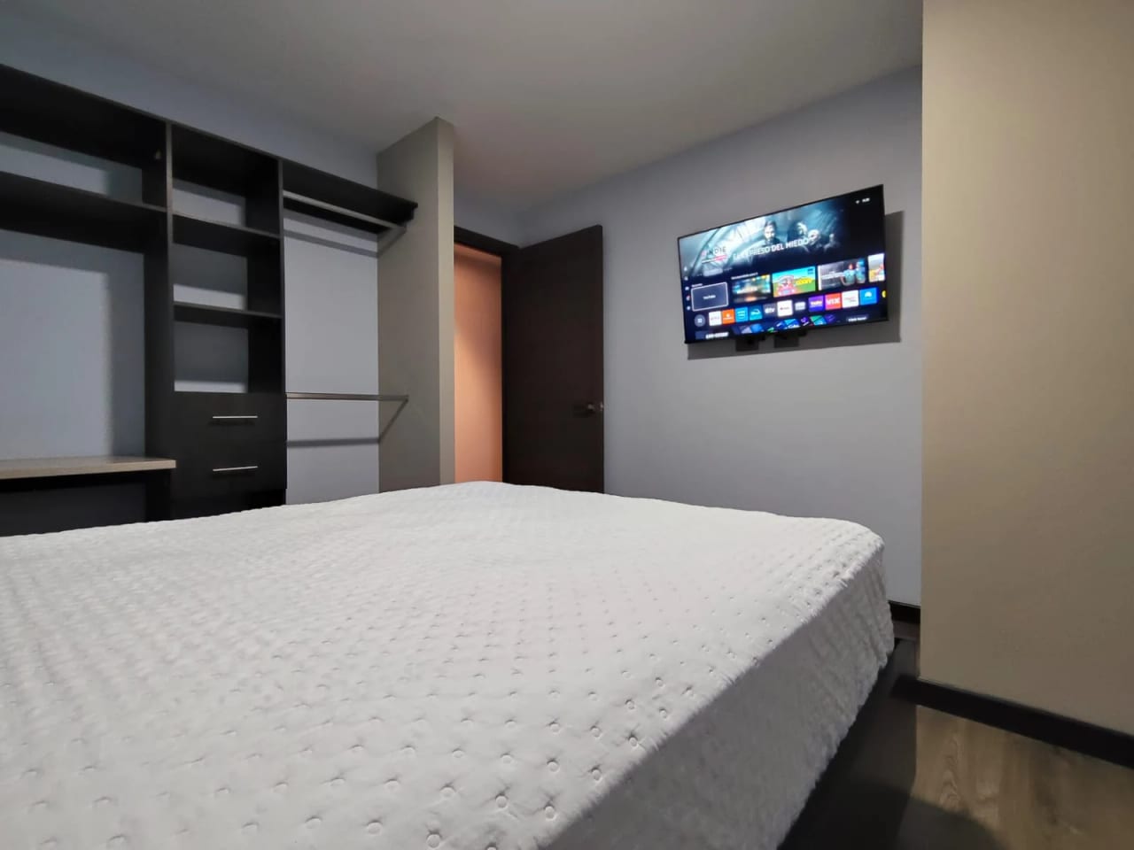 Apartamento en venta | D'Fiori 142 m² totales | 3 habitaciones | 2 parqueos — Apartamento en Venta en Di Fiori, Zona 7, Guatemala, Ciudad — foto 13 de 17
