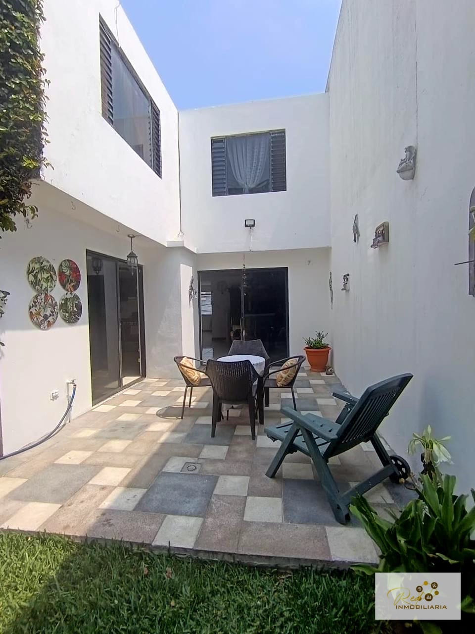 Venta de Propiedad Exclusiva en San Cristobal, Zona 8 de Mixco — Casa en Venta en Zona 8 Mixco, Guatemala, Ciudad — foto 11 de 12