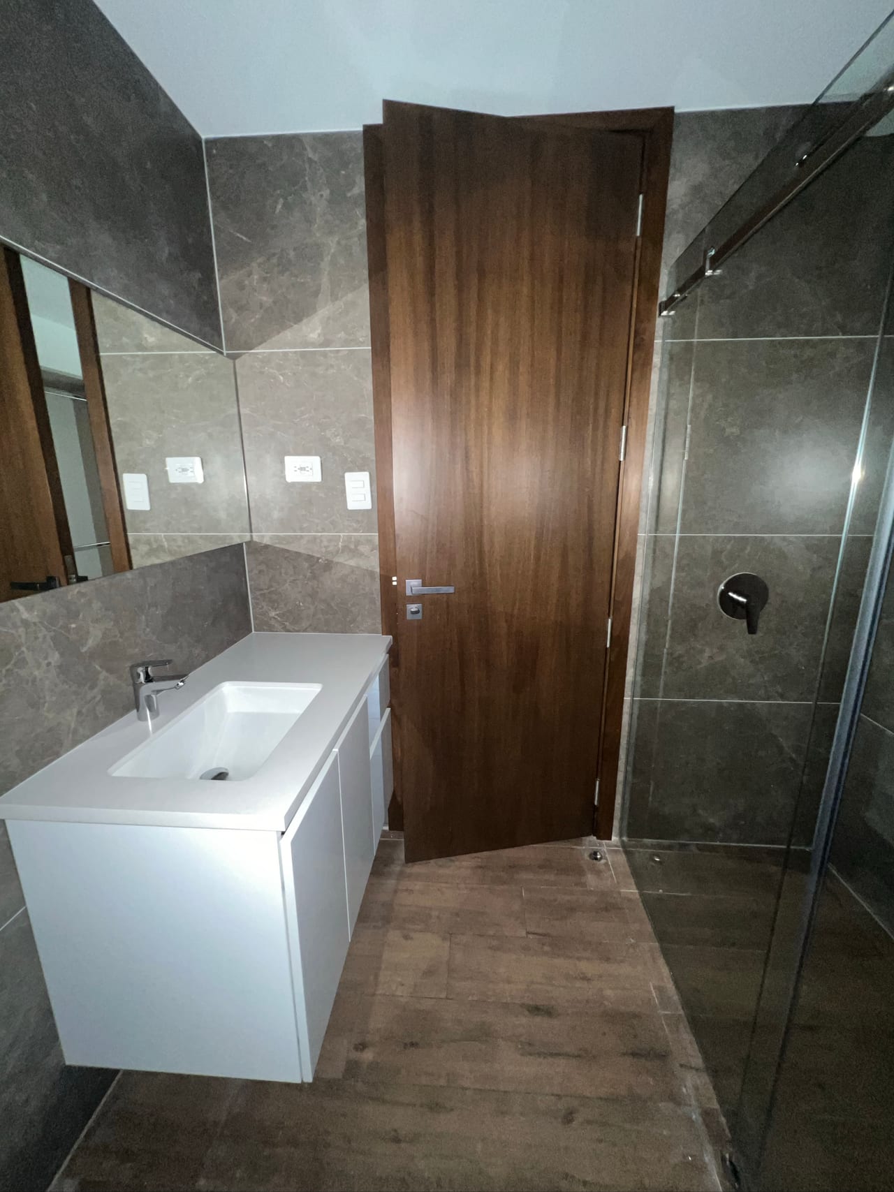 Gaura / Apartamento en Venta de 2 Habitaciones — Apartamento en Venta en Gaura, Zona 15, Guatemala, Ciudad — foto 9 de 13
