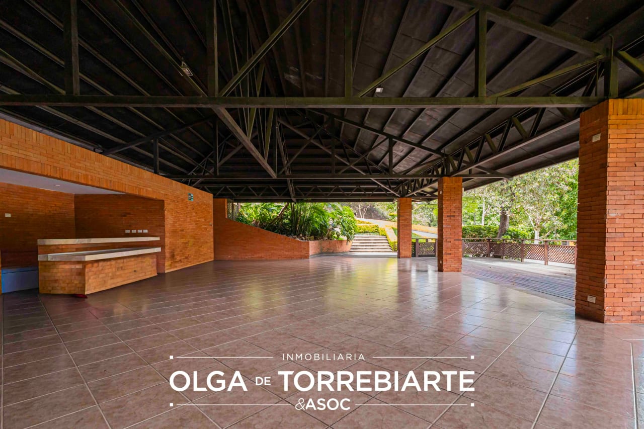 Casa en Condominio La Joya, Zona 10 — Casa en Alquiler en Zona 10, Guatemala, Ciudad — foto 4 de 10