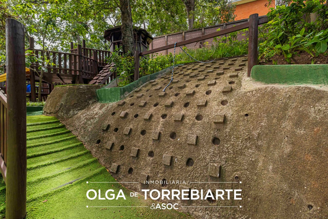 Casa en Condominio La Joya, Zona 10 — Casa en Alquiler en Zona 10, Guatemala, Ciudad — foto 6 de 10