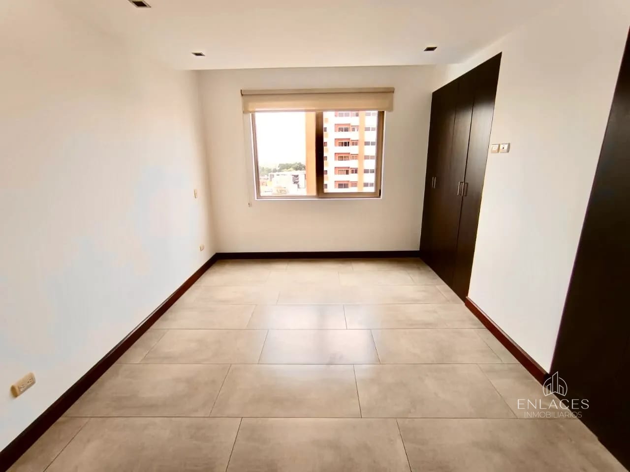 Zona 10 • Apartamento en Venta • Edificio Neo 1 — Apartamento en Venta en Neo Apartamentos, Zona 10, Guatemala, Ciudad — foto 15 de 17