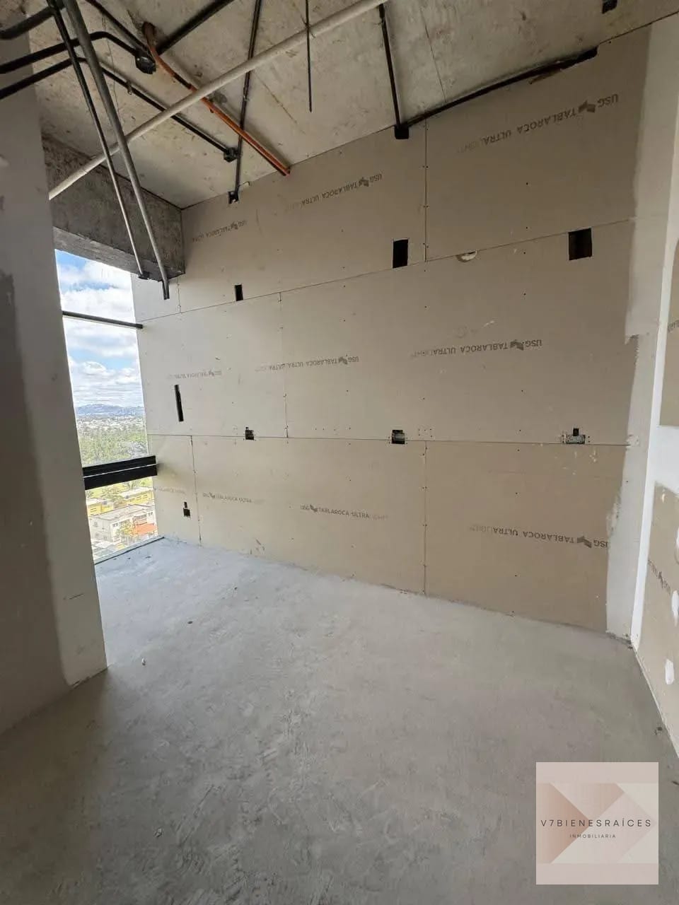 Hospital Nuevo en Renta — Clínica en Alquiler en Zona 10, Guatemala, Ciudad — foto 3 de 8