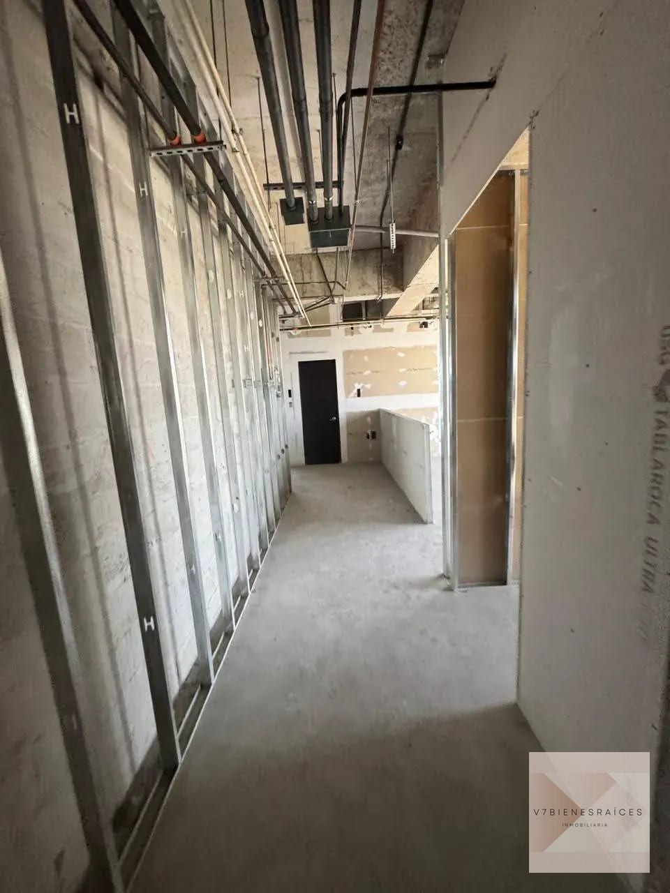 Hospital Nuevo en Renta — Clínica en Alquiler en Zona 10, Guatemala, Ciudad — foto 8 de 8