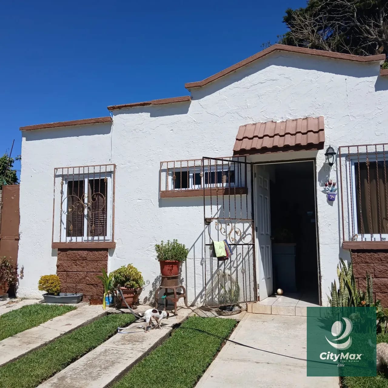 Casa en venta Residenciales San jose. Girasoles 1 SJP — Casa en Venta en San José Pinula, Guatemala, Ciudad — foto 2 de 7