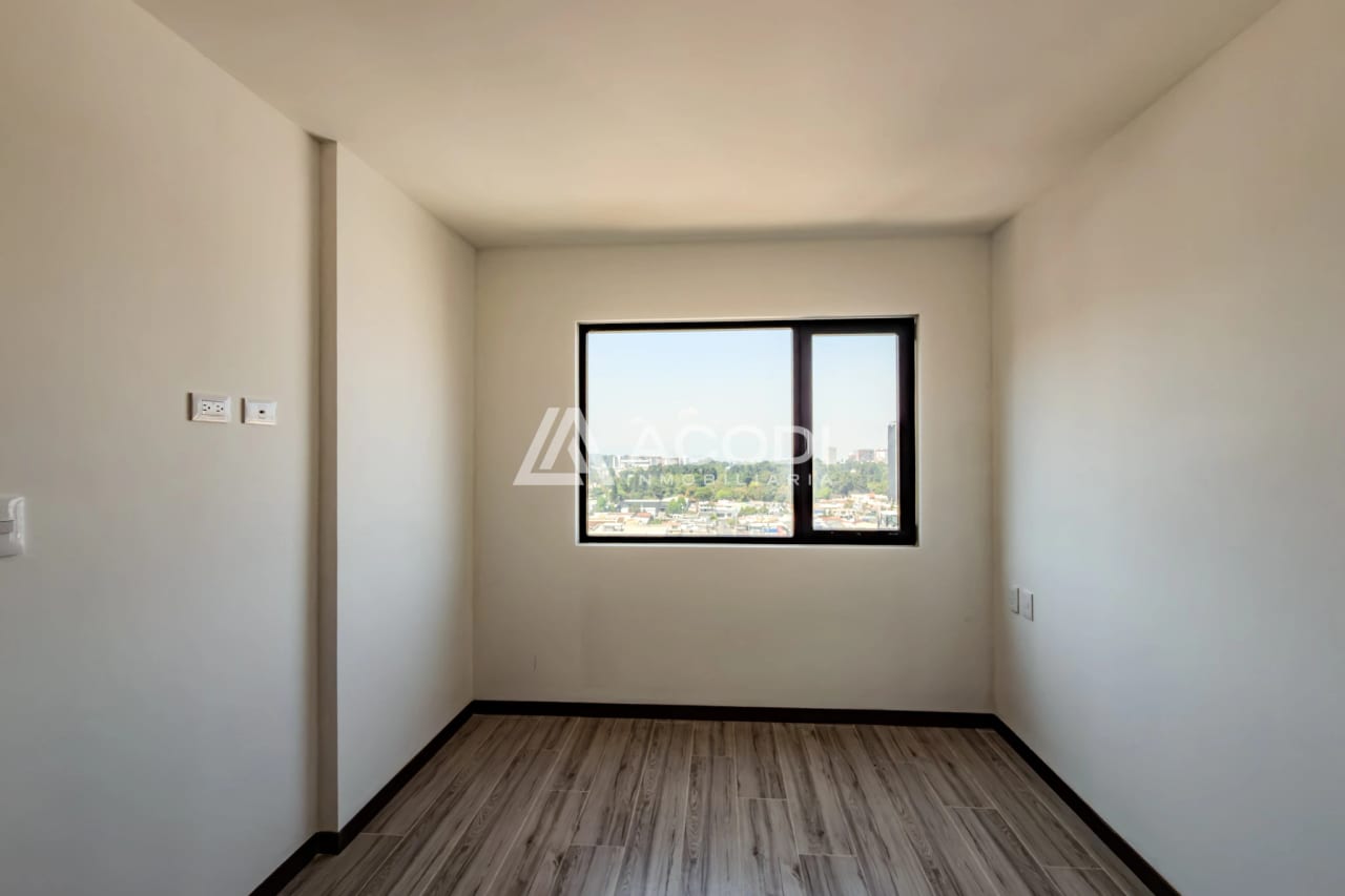 Apartamento en Zona 10 — Apartamento en Venta en Zona 10, Guatemala, Ciudad — foto 5 de 8