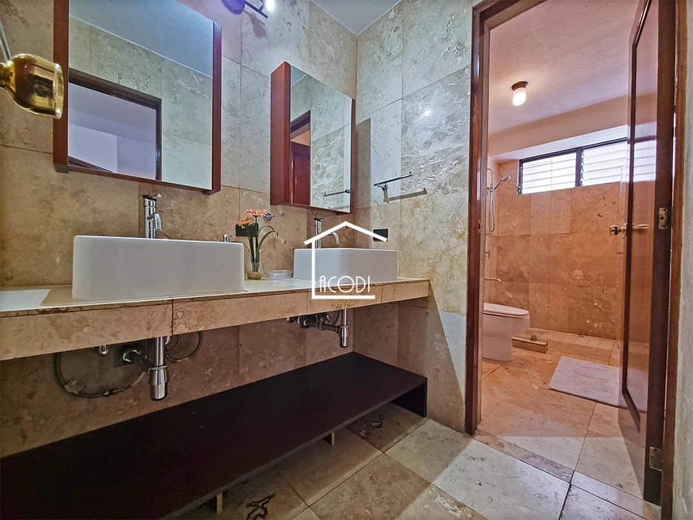 Apartamento amueblado en zona 10 — Apartamento en Venta en Zona 10, Guatemala, Ciudad — foto 8 de 9