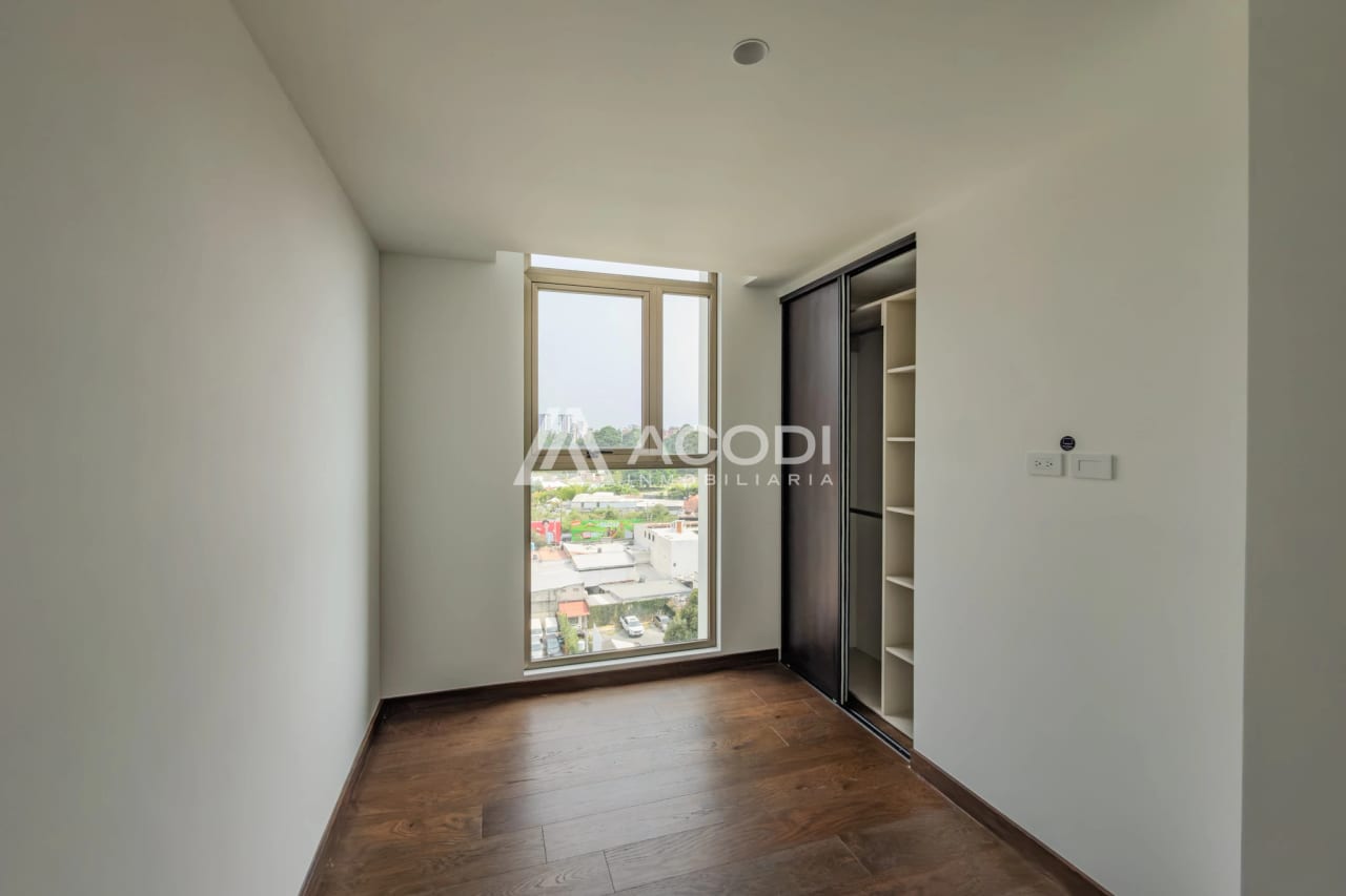 Apartamento en Zona 10 — Apartamento en Alquiler en Zona 10, Guatemala, Ciudad — foto 6 de 10