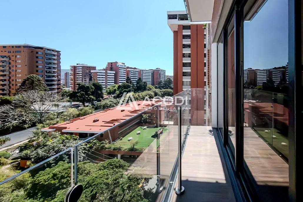 Apartamento amueblado en zona 10 — Apartamento en Alquiler en Zona 10, Guatemala, Ciudad — foto 7 de 10