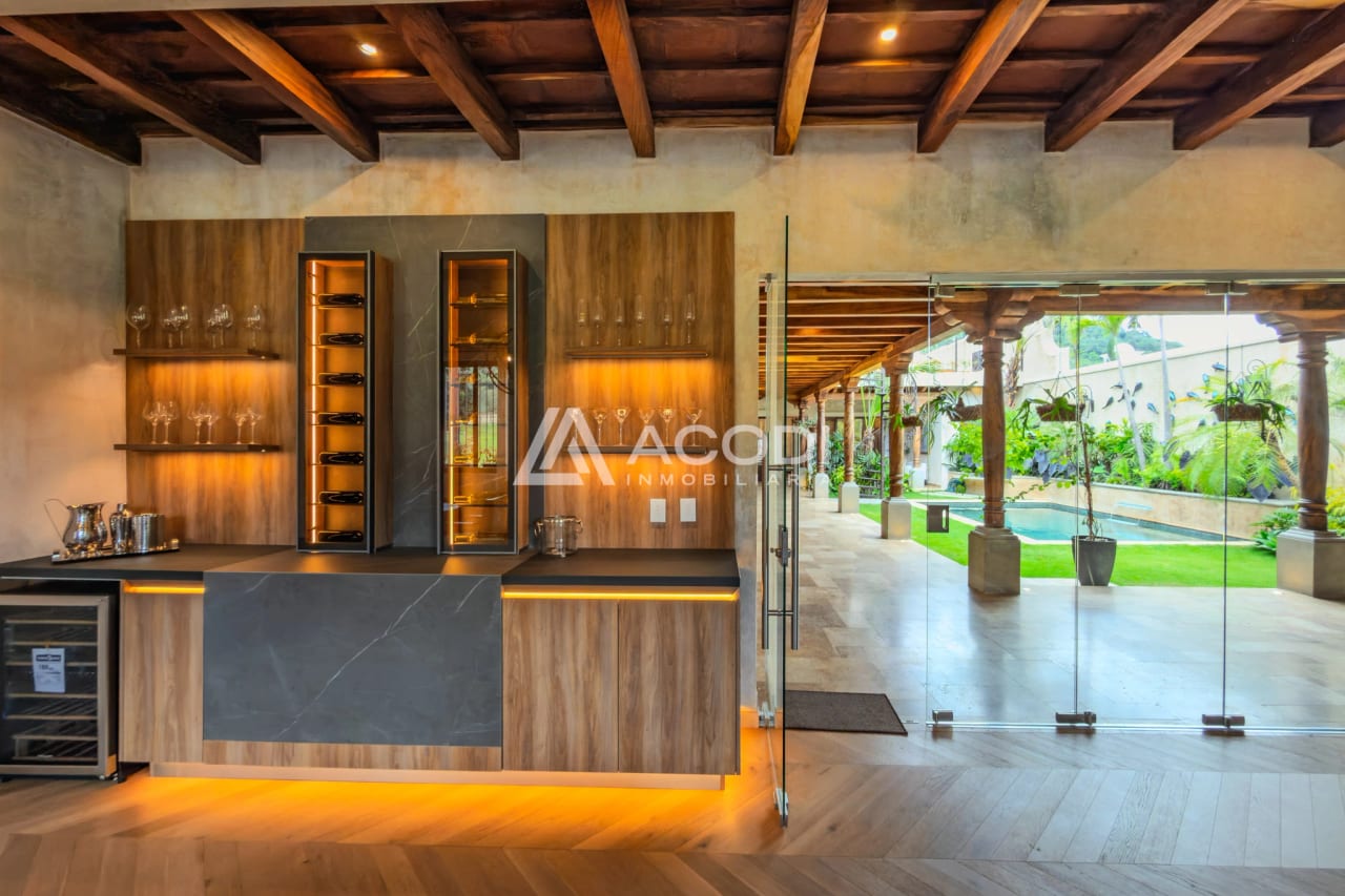 Casa de un nivel amueblada en Antigua Guatemala — Casa en Venta en Antigua, Sacatepéquez — foto 5 de 10