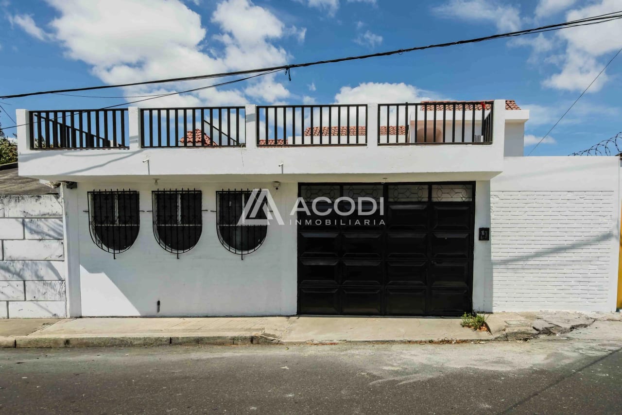 Casa en Monte María Zona 12 — Casa en Venta en Zona 12, Guatemala, Ciudad — foto 1 de 10