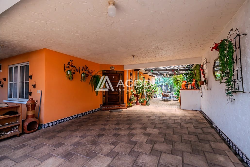 Casa con terreno en San Cristóbal sector B1, Zona 8 de Mixco — Casa en Venta en Zona 8 Mixco, Guatemala, Ciudad — foto 9 de 10