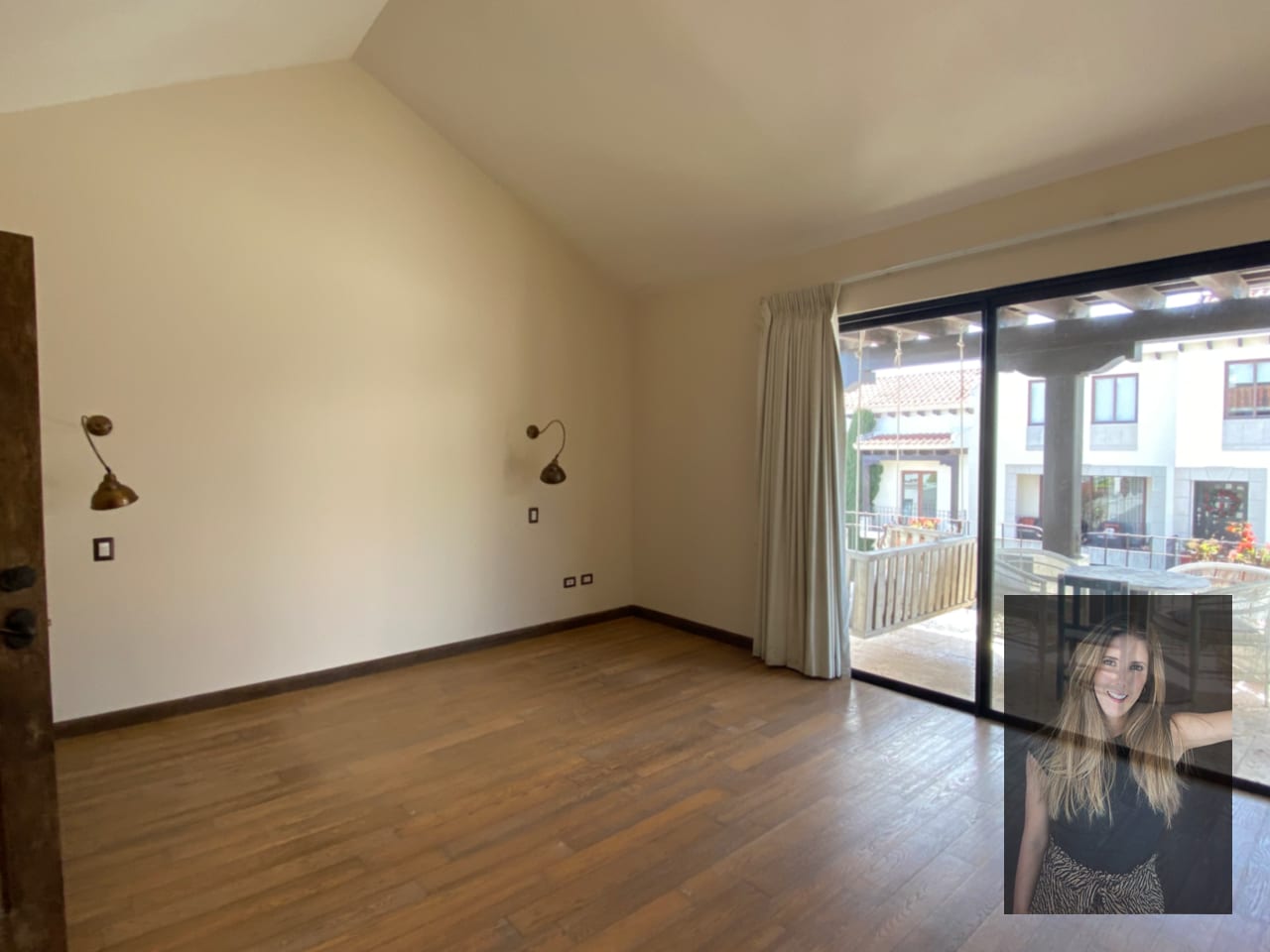 Espectacular casa en venta en Lazos de Fraijanes (copia) — Casa en Venta en Carretera a El Salvador, Guatemala, Ciudad — foto 12 de 17