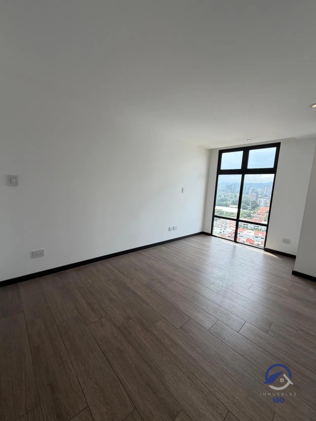 Apartamento en venta en Edificio IQ10, zona 10 — Apartamento en Venta en IQ10, Zona 10, Guatemala, Ciudad — foto 6 de 16