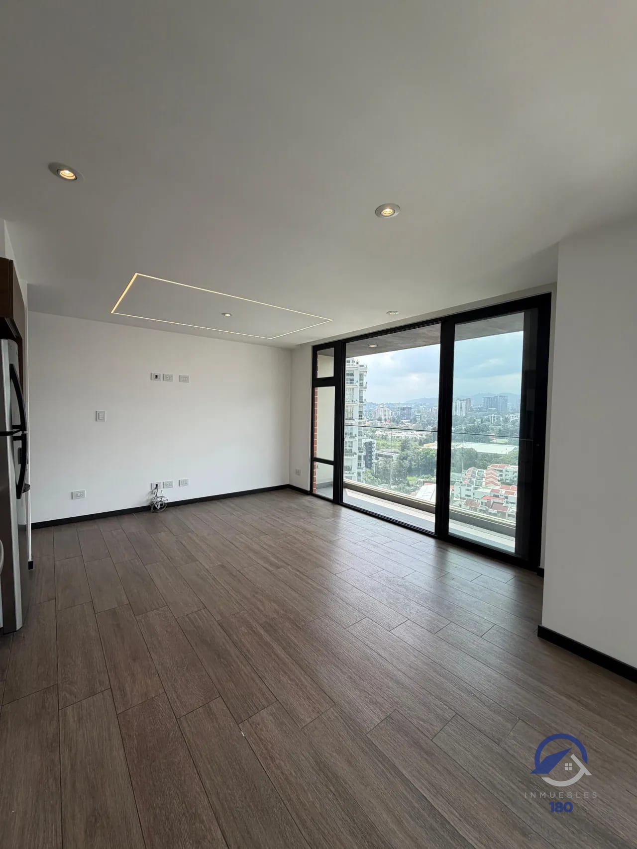 Apartamento en venta en Edificio IQ10, zona 10 — Apartamento en Venta en IQ10, Zona 10, Guatemala, Ciudad — foto 3 de 16