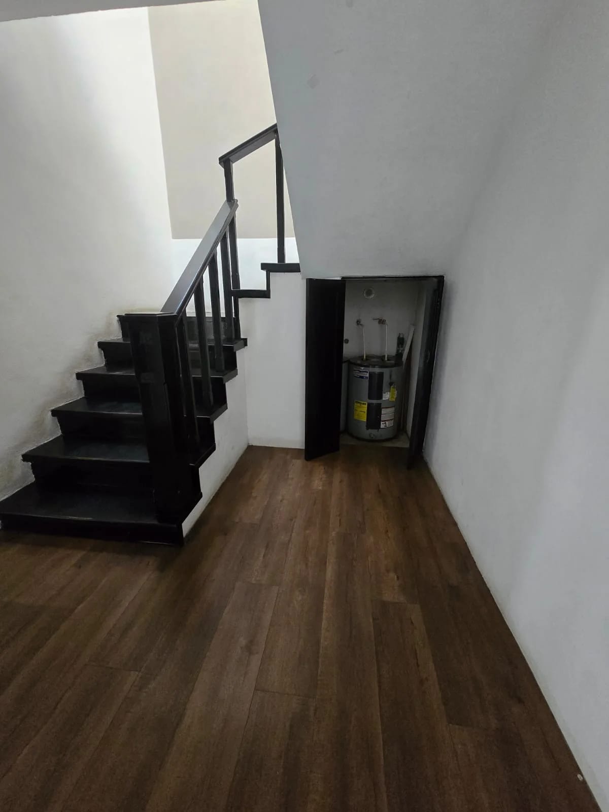 Venta de Propiedad ideal para Oficina en el Km.19.7 Carretera a El Salvador — Casa en Venta en Carretera a El Salvador, Guatemala, Ciudad — foto 6 de 15
