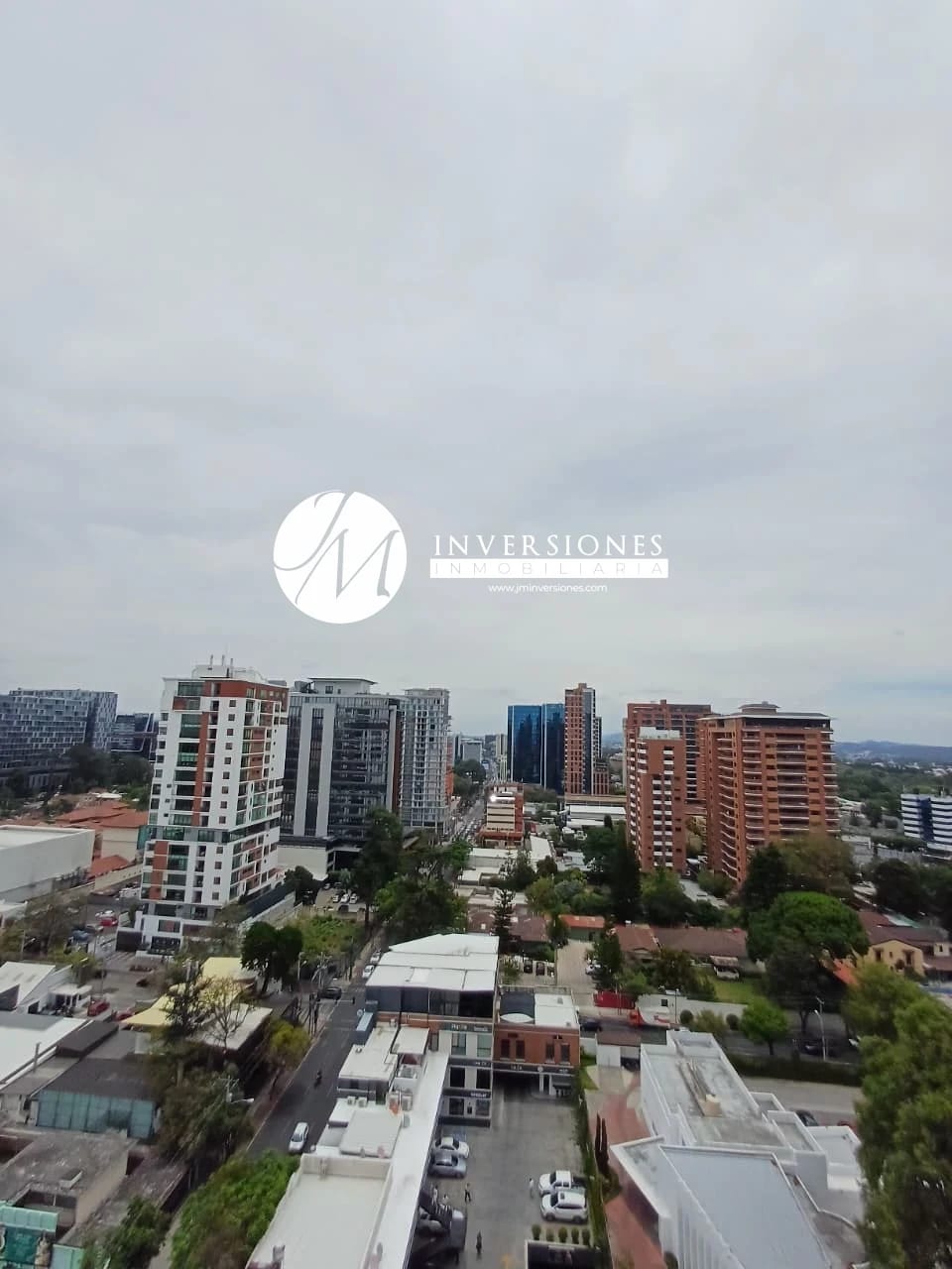 Apartamento en Renta Amueblado en Zona 10 — Apartamento en Alquiler en Zona 10, Guatemala, Ciudad — foto 11 de 11