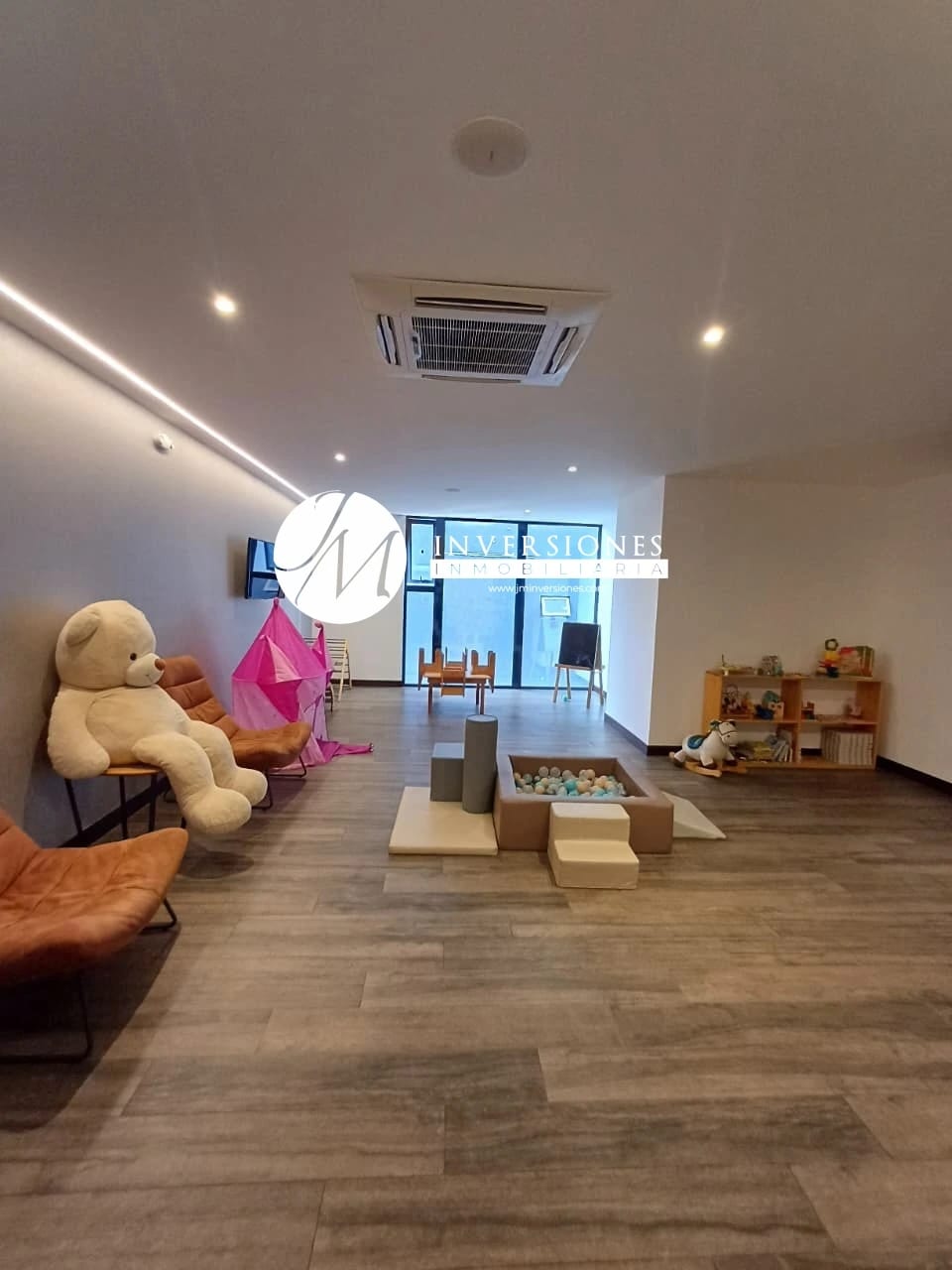 Apartamento en Renta Amueblado en Zona 10 — Apartamento en Alquiler en Zona 10, Guatemala, Ciudad — foto 6 de 11