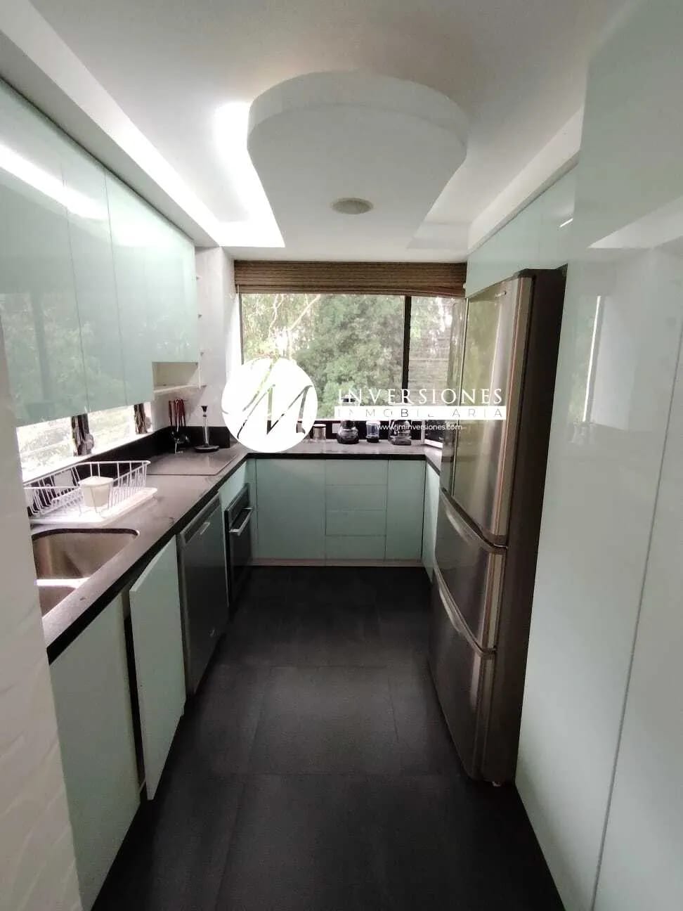 Apartamento Amueblado en Renta zona 10 — Apartamento en Alquiler en Zona 10, Guatemala, Ciudad — foto 4 de 11
