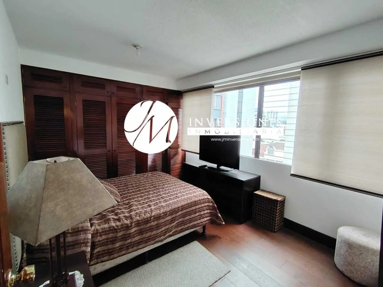 Apartamento Amueblado en Renta zona 10 — Apartamento en Alquiler en Zona 10, Guatemala, Ciudad — foto 5 de 11