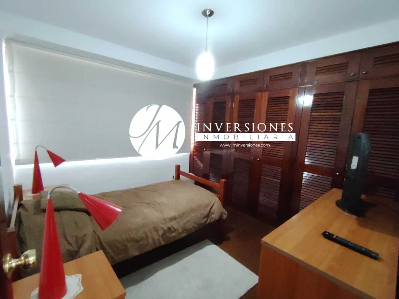 Apartamento Amueblado en Renta zona 10 — Apartamento en Alquiler en Zona 10, Guatemala, Ciudad — foto 7 de 11