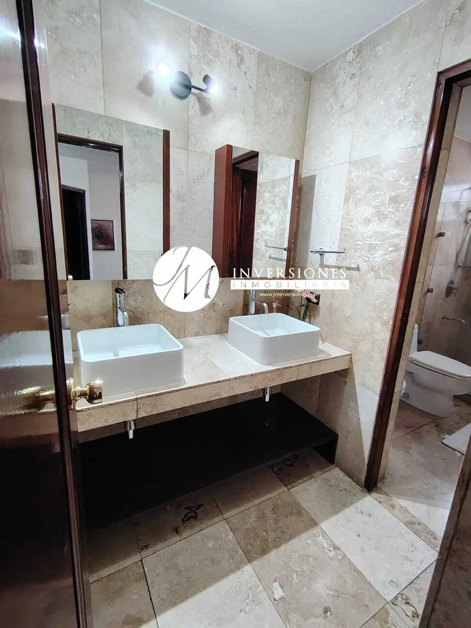 Apartamento Amueblado en Renta zona 10 — Apartamento en Alquiler en Zona 10, Guatemala, Ciudad — foto 9 de 11