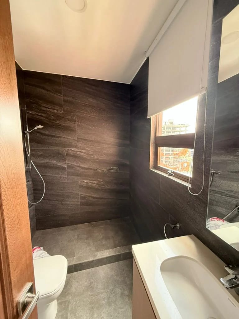 Alquilo Apartamento en Oakland Zona 10 — Apartamento en Alquiler en Zona 10, Guatemala, Ciudad — foto 16 de 17