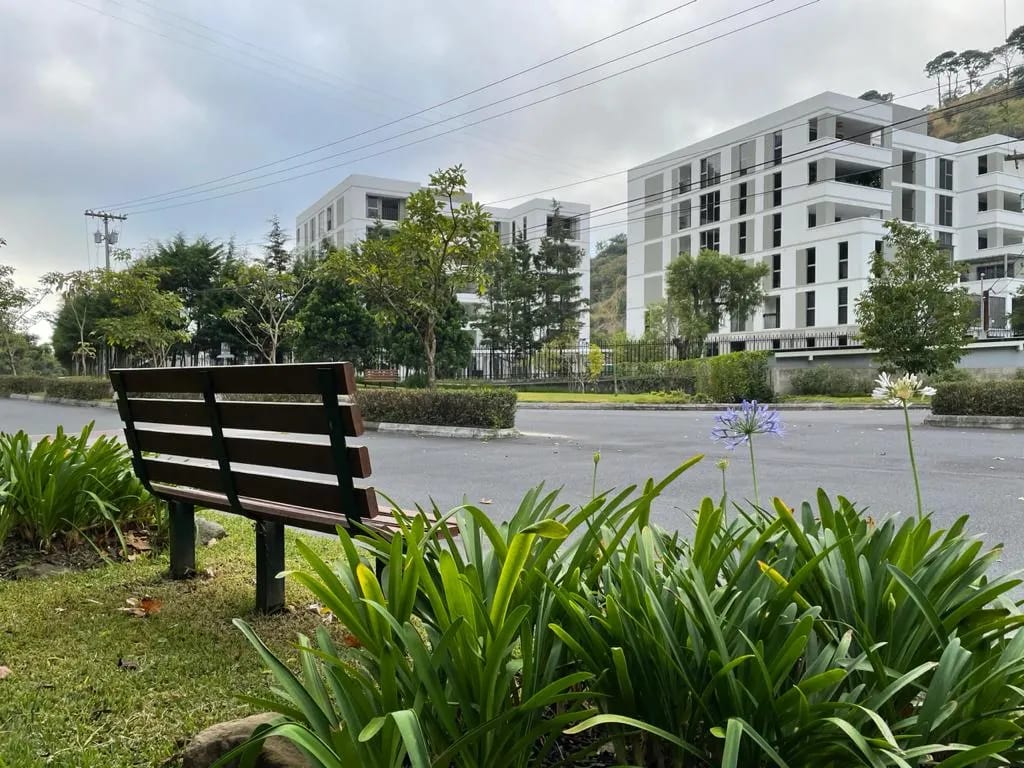 Venta de apartamento en zona 13 dentro de Cañadas de Elgin Iridia — Apartamento en Venta en Elgin, Zona 13, Guatemala, Ciudad — foto 1 de 13