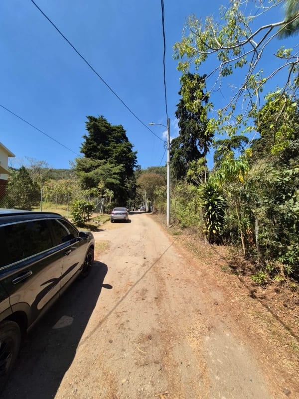 Terreno de Esquina el Encinal, Zona 7 Mixco — Terreno en Venta en El Encinal, Zona 7 Mixco, Guatemala, Ciudad — foto 4 de 4