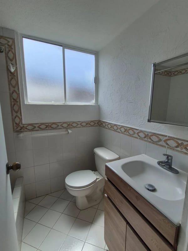 Vendo Casa en Providencia Entrada a San José Pinula KM. 18.5 CAES — Casa en Venta en San José Pinula, Guatemala, Ciudad — foto 2 de 15