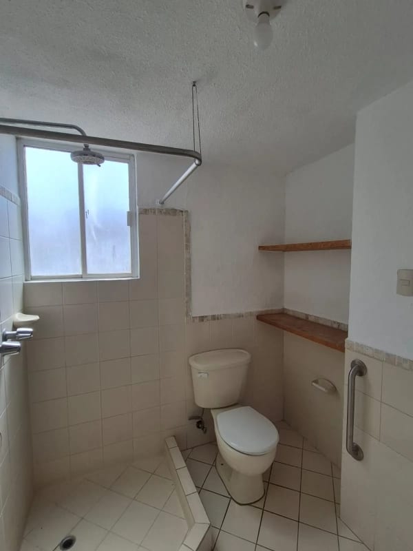 Vendo Casa en Providencia Entrada a San José Pinula KM. 18.5 CAES — Casa en Venta en San José Pinula, Guatemala, Ciudad — foto 6 de 15